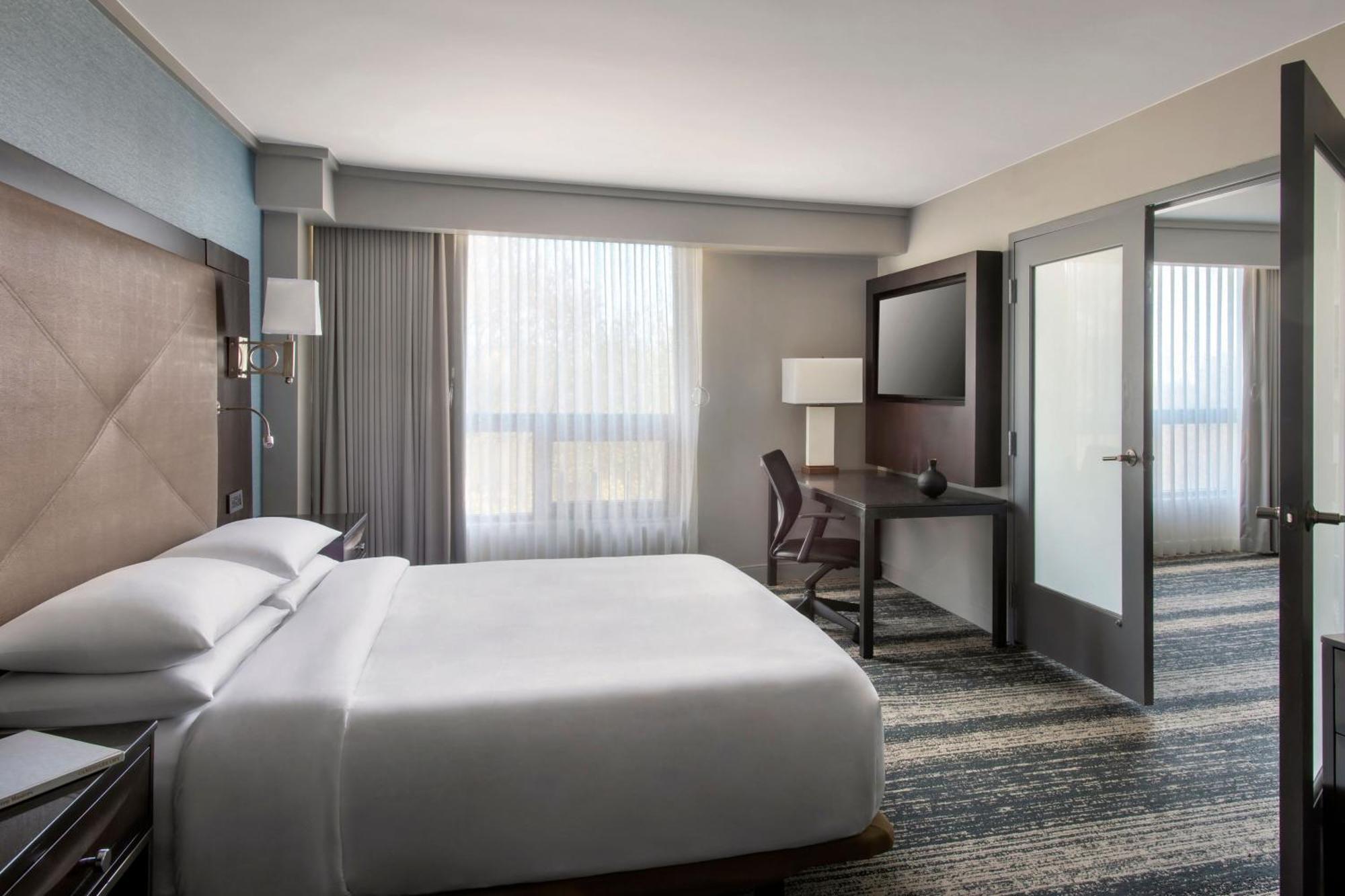 Готель Boston Marriott Берлінгтон Екстер'єр фото